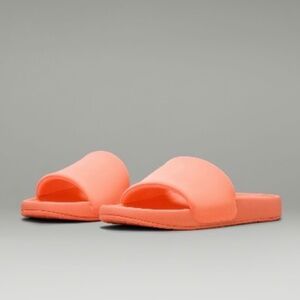 Rest feel women’s slides